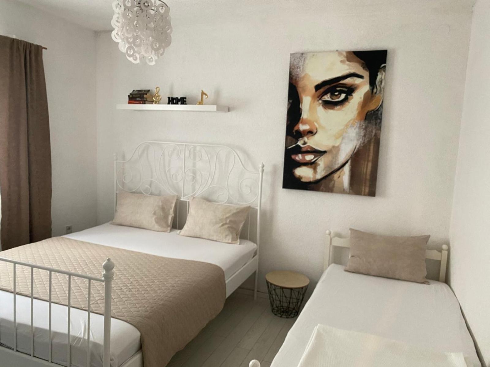 Apartment Tijana Bar Luaran gambar